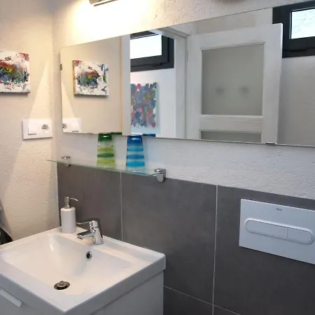 Pardelas, Mit Meer-, Kuesten- Und Bergblick Im Gruenen Norden Teneriffas